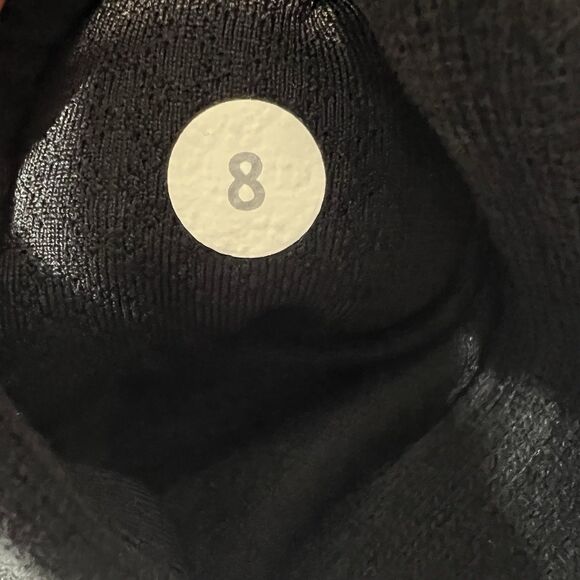 Lululemon Crewneck Womens Size 8 Black Keep Up Crew Cotton Fleece Pullover Faded - Picture 10 of 11